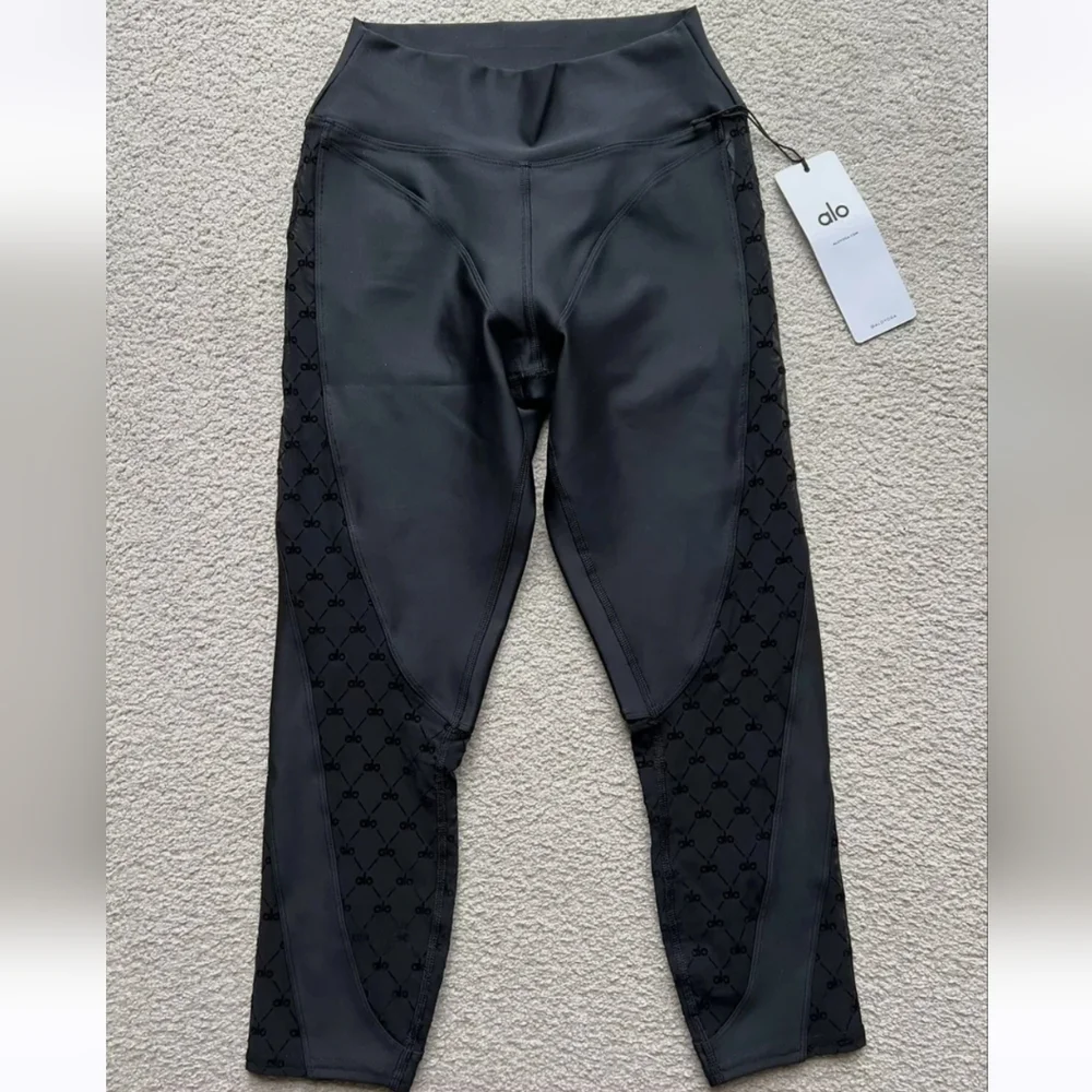 Alo yoga Airlift Mesh High-Waist Celeste Capri - Picture 4 of 4